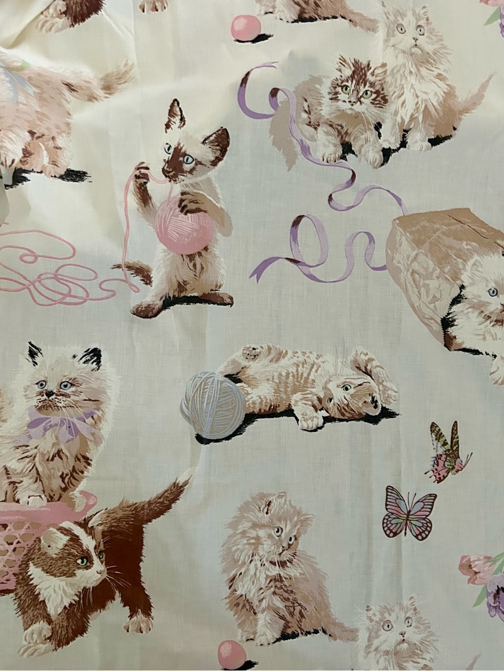Vintage whimsical cat bedsheets twin set. Pillowcase, flat and fitted sheet